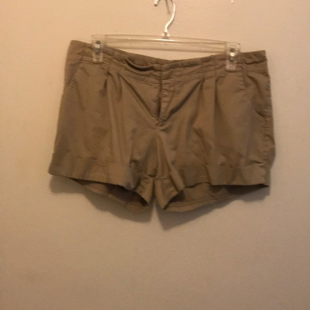 A pair of women shorts
